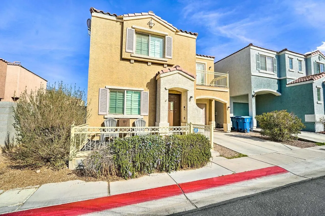 Dom wakacyjny Willa Stylish House With Patio, 8 Mi To Vegas Strip! Las Vegas Stany Zjednoczone Ameryki
