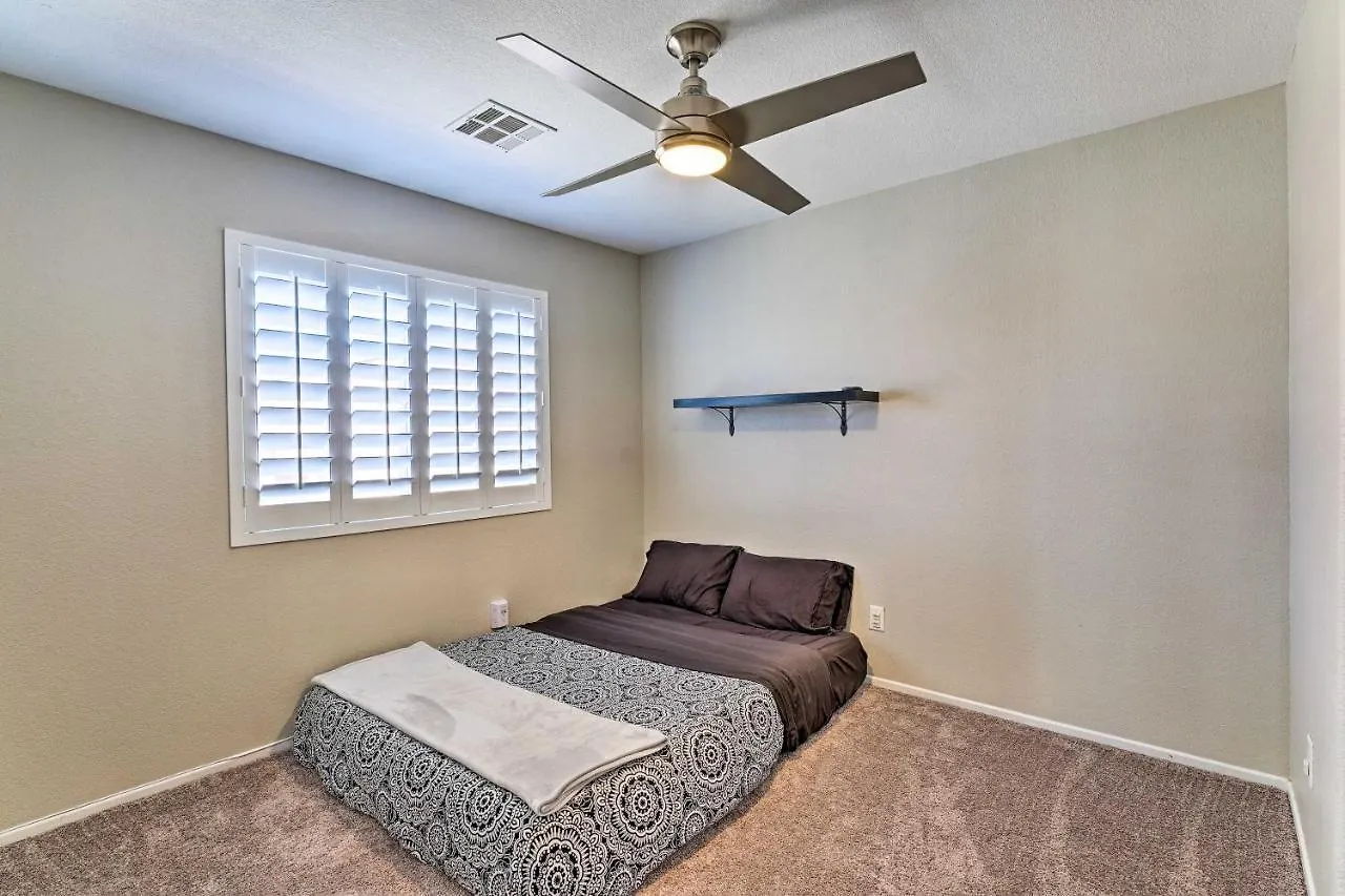 Willa Stylish House With Patio, 8 Mi To Vegas Strip! Las Vegas Stany Zjednoczone Ameryki