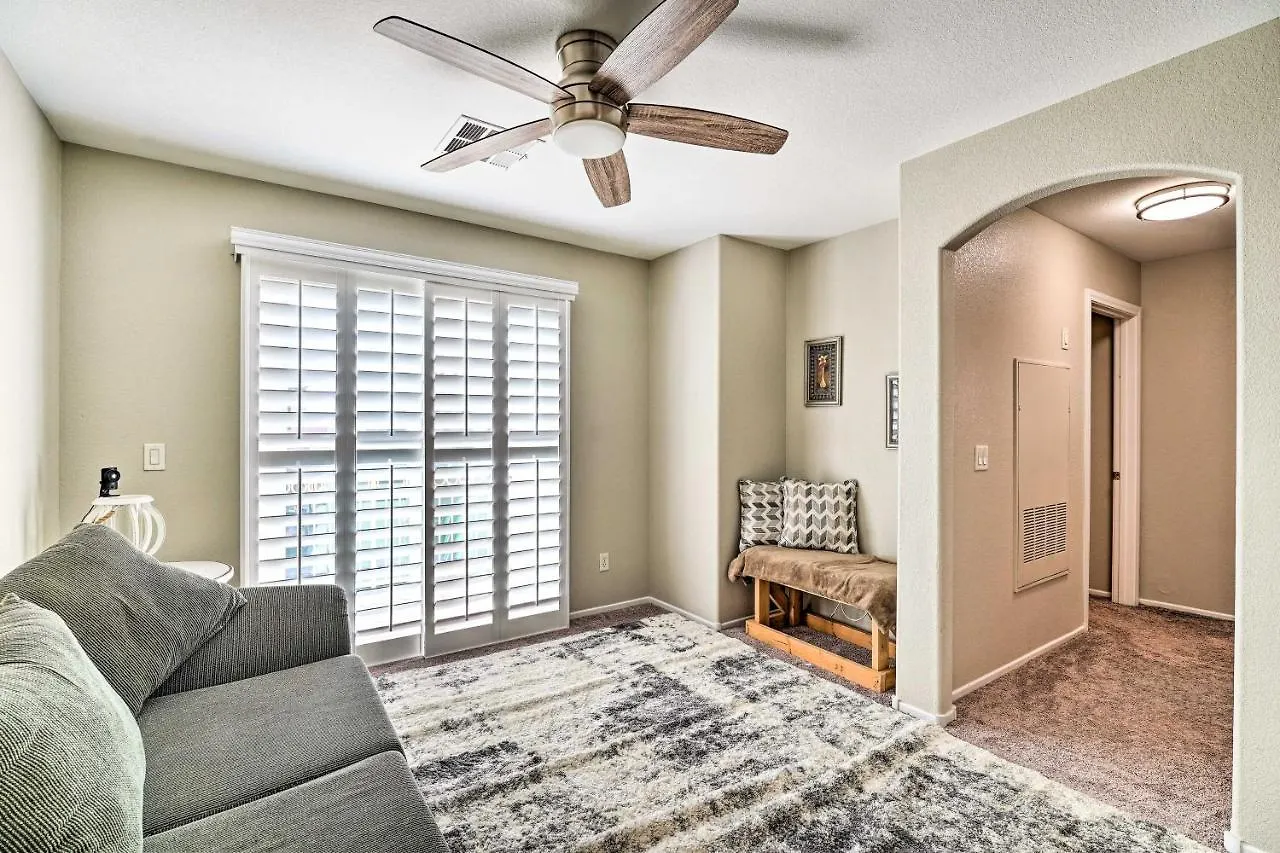 Willa Stylish House With Patio, 8 Mi To Vegas Strip! Las Vegas